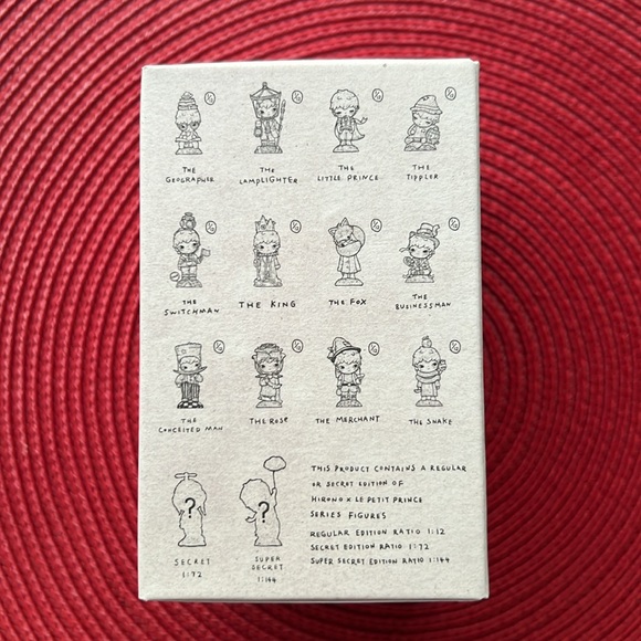 Brand New Popmart Hirono x Le Petit Prince - The Merchant - Picture 6 of 8